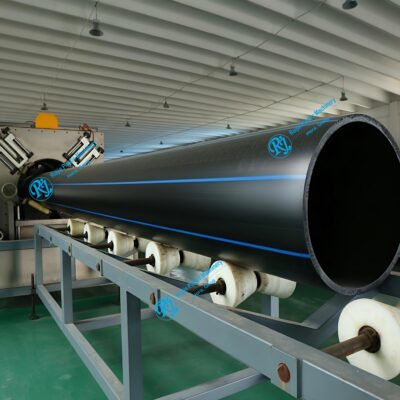 Newly Manufactured PE HDPE PP PPR ABS Pipe Tube Making Machine Single-Screw Extruder Production Line New Motor PLC for PA